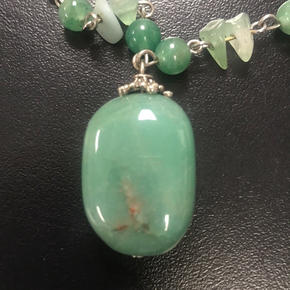 PARK LANE “JADE” GENUINE AVENTURINE STONE NECKLACE - Picture 3 of 8